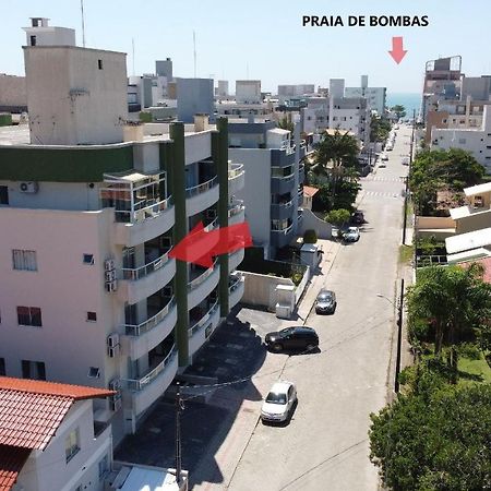 1024 - Apartamento Em Bombinhas Para Locacao De Temporada - Praia De Bombas Экстерьер фото
