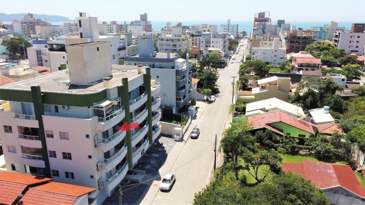 1024 - Apartamento Em Bombinhas Para Locacao De Temporada - Praia De Bombas Экстерьер фото
