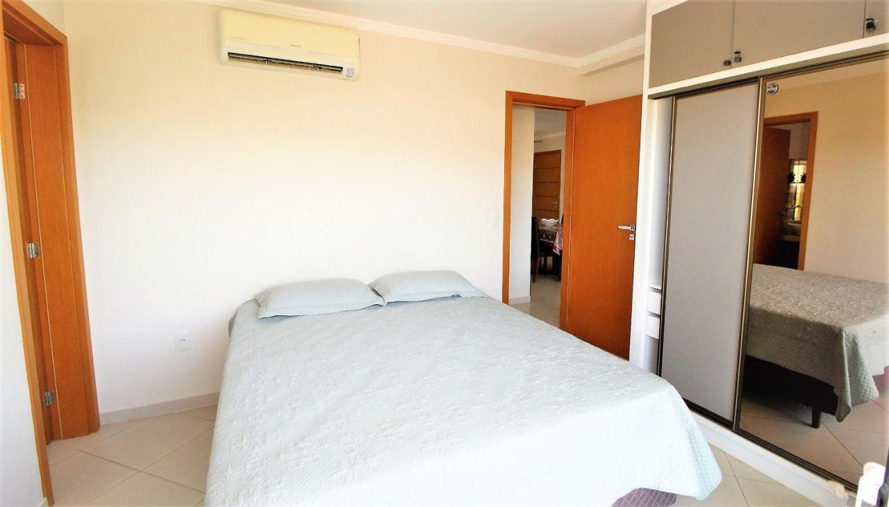 1024 - Apartamento Em Bombinhas Para Locacao De Temporada - Praia De Bombas Экстерьер фото